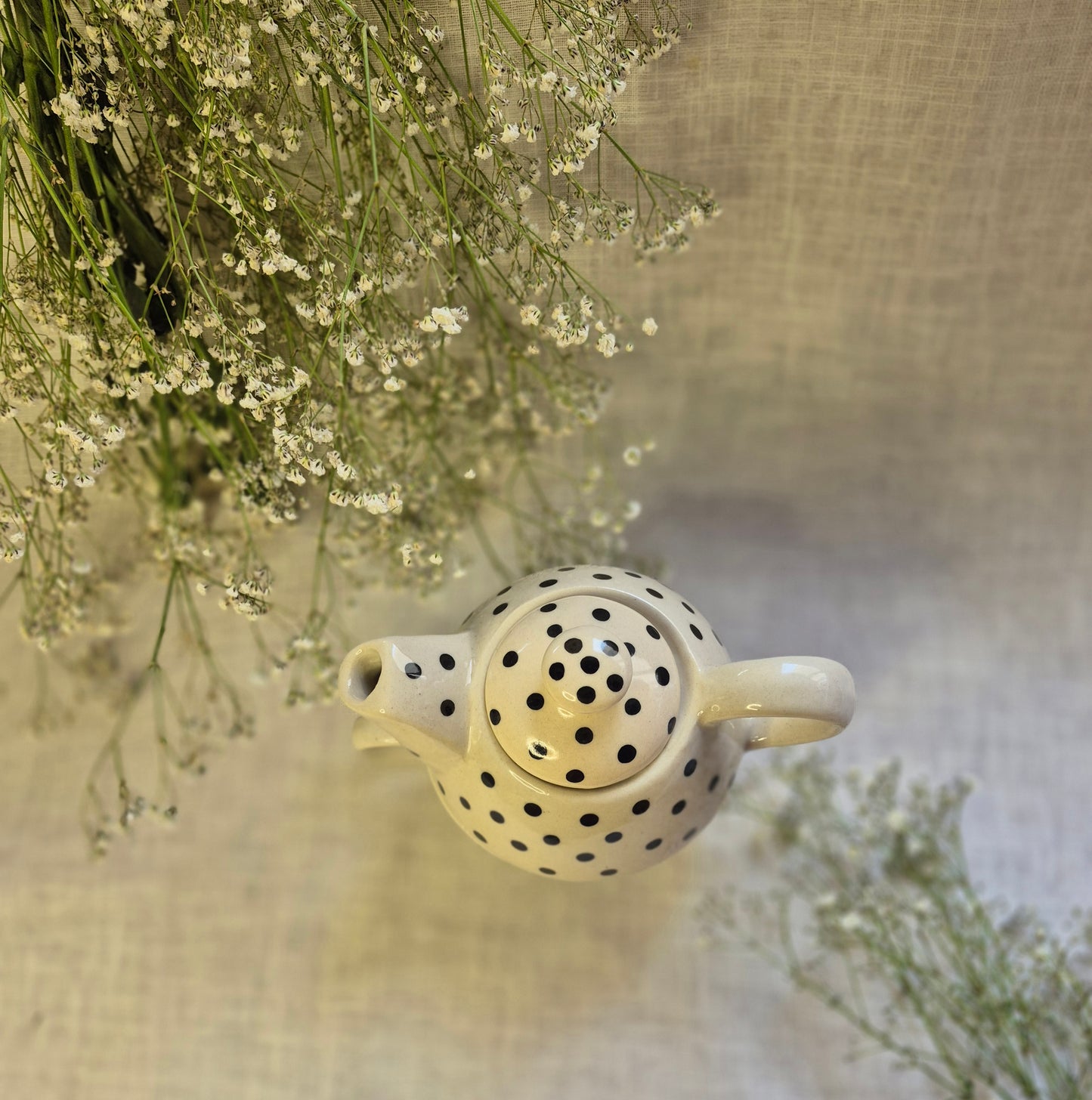 Polka Dot Tea-for-One Set: Charming Cream Ceramic