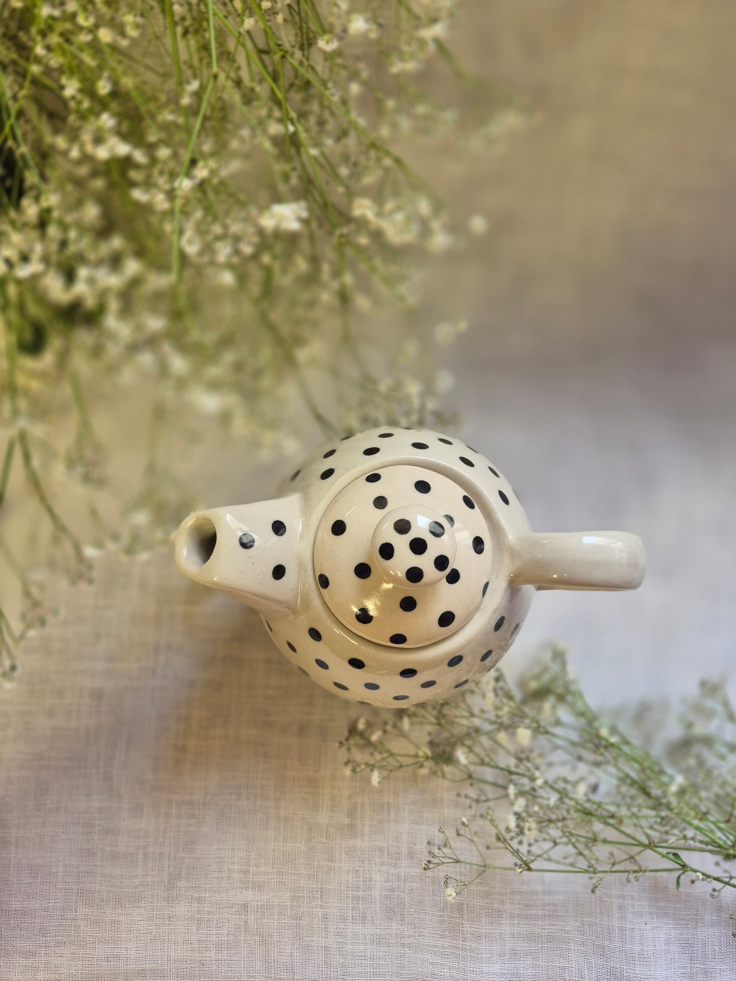 Polka Dot Tea-for-One Set: Charming Cream Ceramic