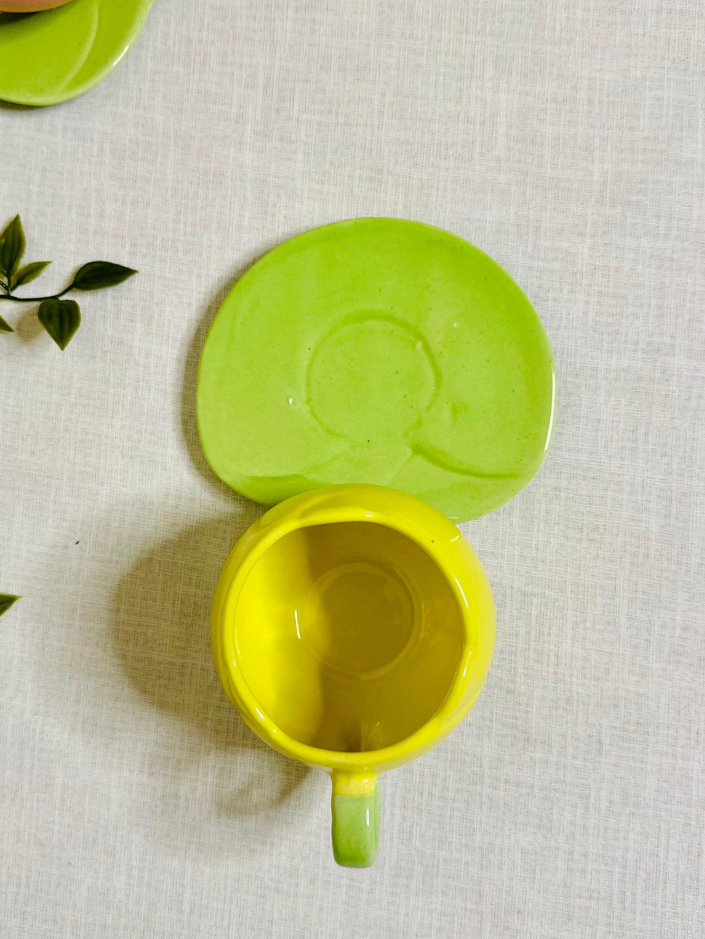 Tulip Mug with Saucer Set – Yellow