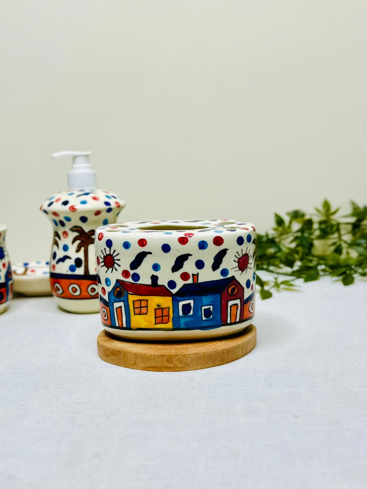 Hand-Painted Ceramic Bathroom Set (4-Piece)