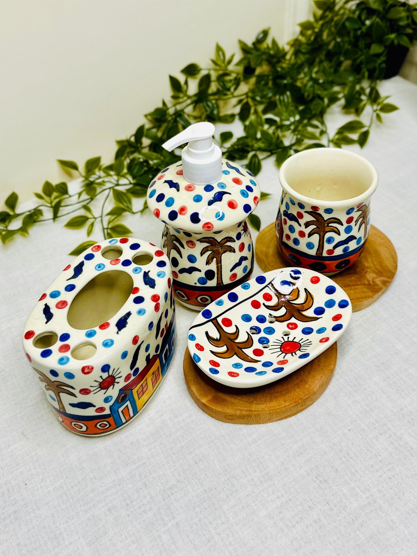 Hand-Painted Ceramic Bathroom Set (4-Piece)