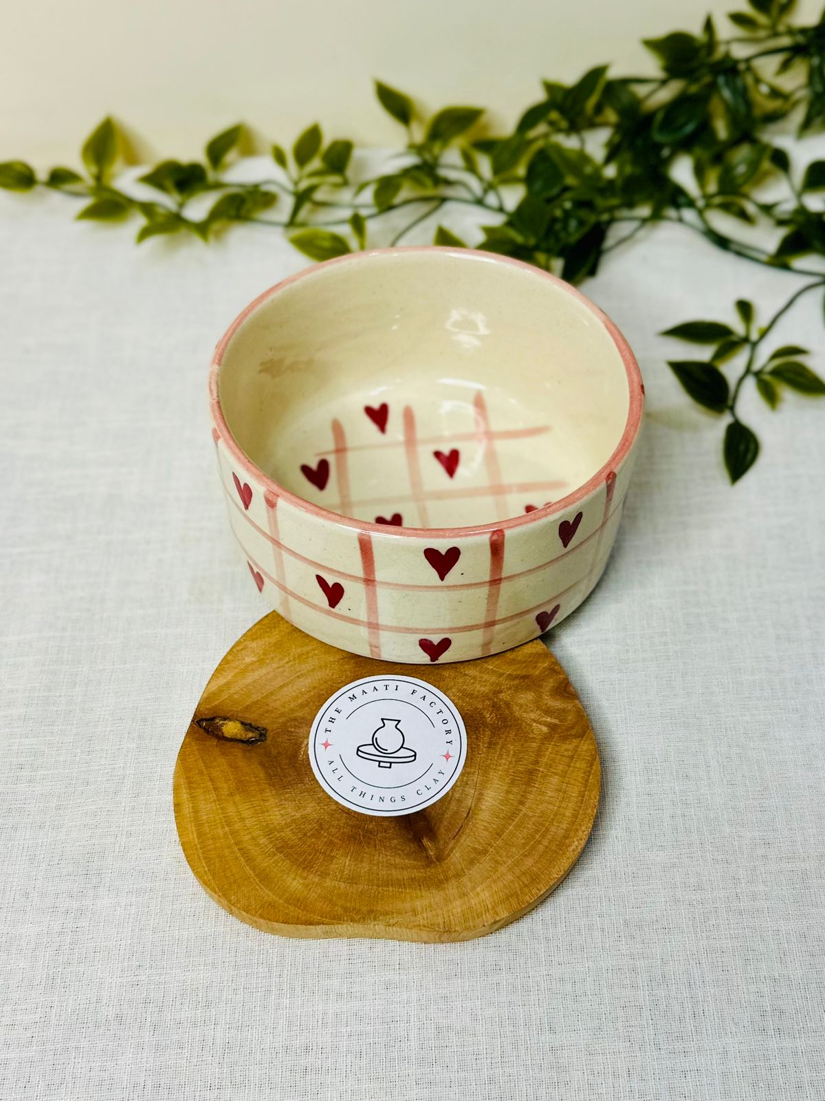 Handcrafted Ceramic Bowl – Hearts &amp; Grid Design