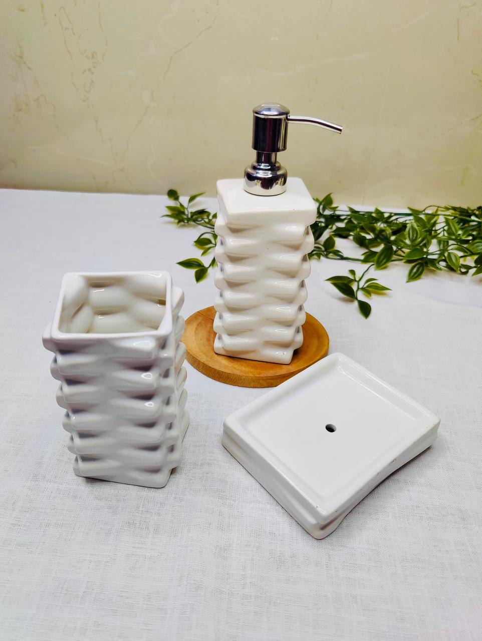 Woven Retreat 3-Piece Ceramic Bathroom Accessory Set